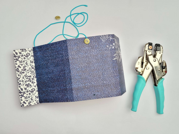 Fermeture du Mini Book