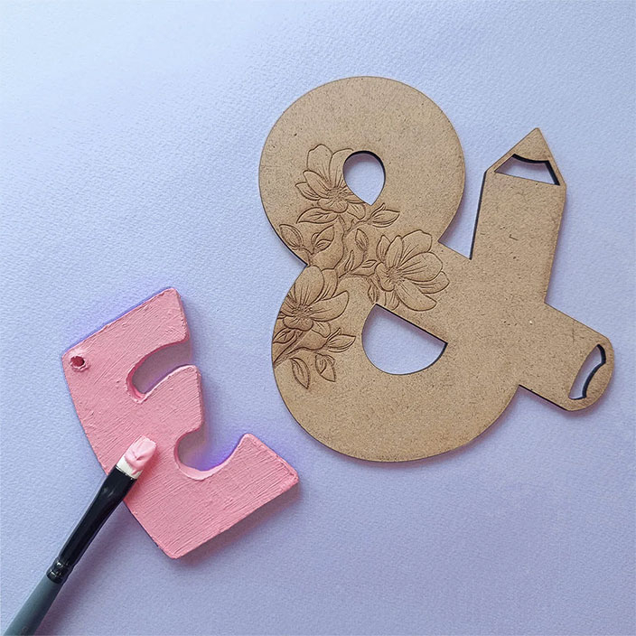 Peinture de la lettre