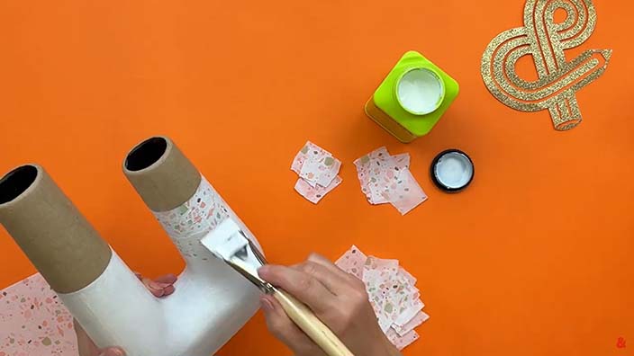 Fixation sur le vase
