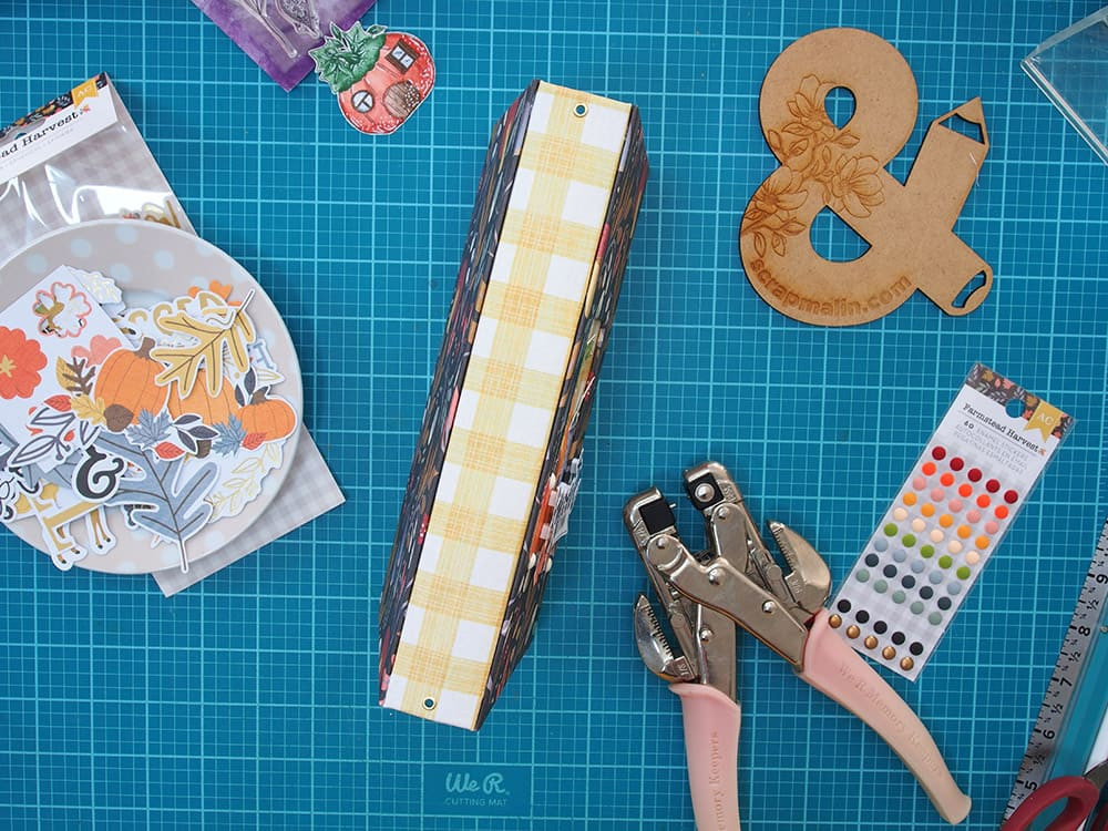 Décoration de la couverture extérieure et intérieure