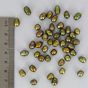 Perle d'eau douce goutte olive verte trou horizontal - 5 x 6,6 mm