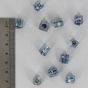 Perle en verre cubique transparente intérieur bleu ciel - 6 x 8 mm