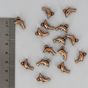 Breloque en résine dauphin cuivre vieilli - 12 x 14,6 mm