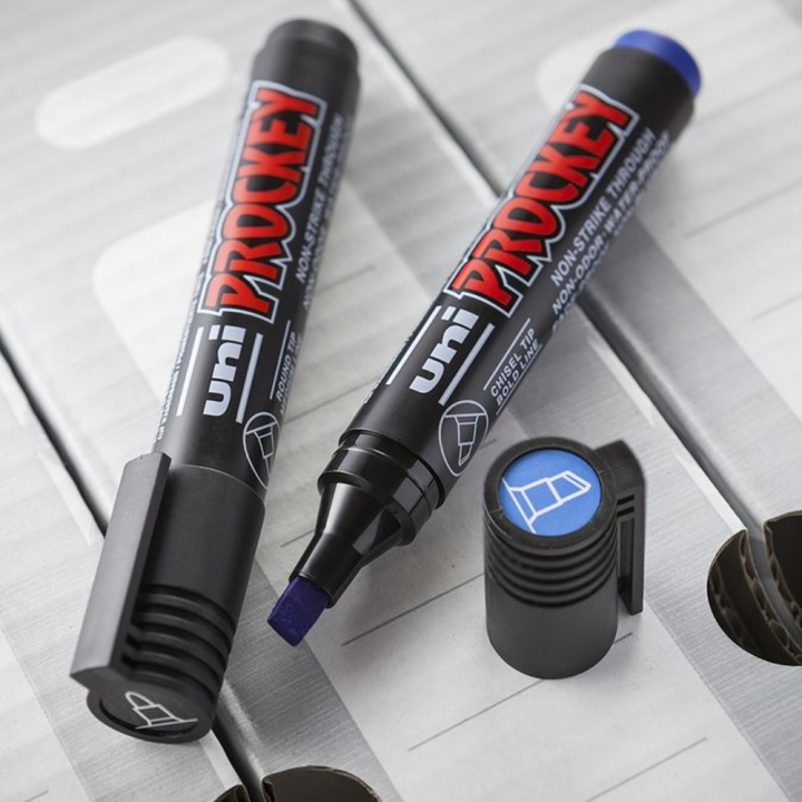 Marqueur Prockey pointe biseau - Uni-Ball - Rougier et Plé