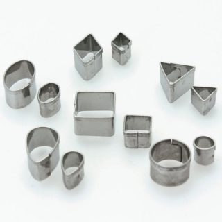 Set de 12 mini emporte-pièces métalliques - DTM - Rougier et Plé