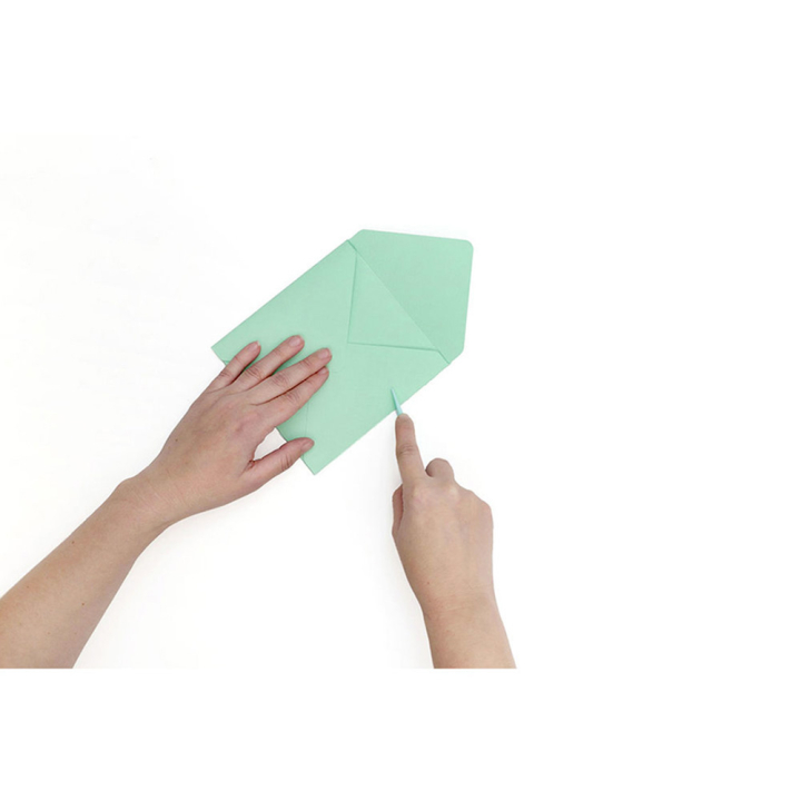 Gabarit pour découpe et pliage d'enveloppes - We R Memory Keepers - Rougier et Plé