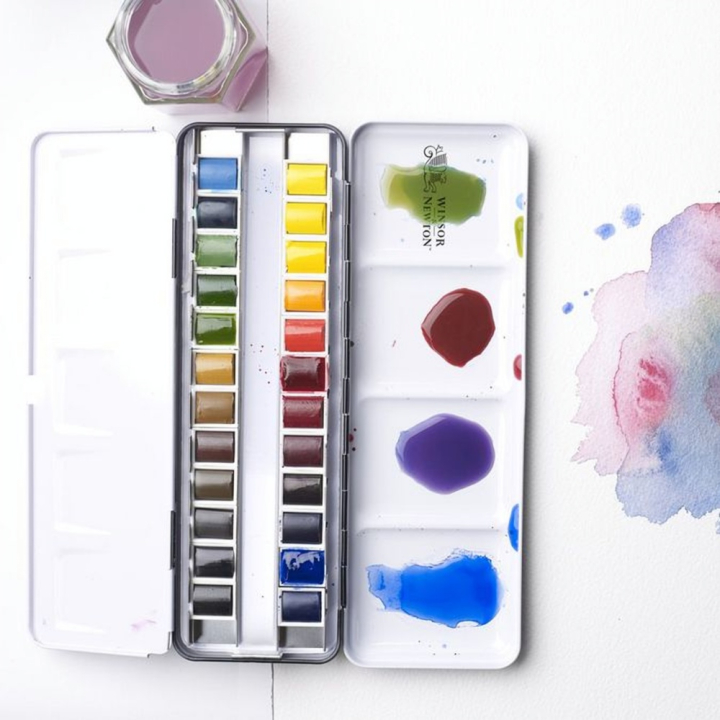 Aquarelle extra-fine Boite métal Sketcher 24 demi-godets - Winsor & Newton - Rougier et Plé