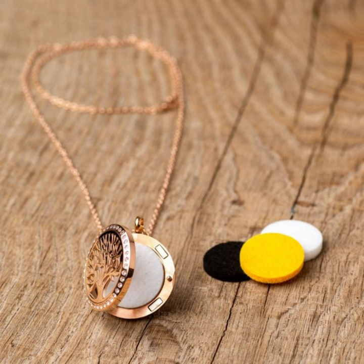 Collier à parfumer Silvaé au motif floral - Innobiz - Rougier et Plé