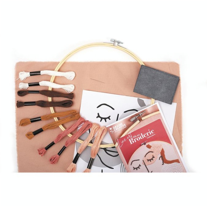 Kit de broderie Visage Line Art - Graine Créative - Rougier et Plé