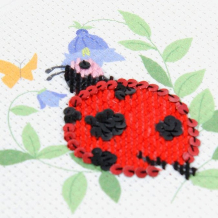 Kit broderie Coccinelle au demi point - 8+ - DMC - Rougier et Plé
