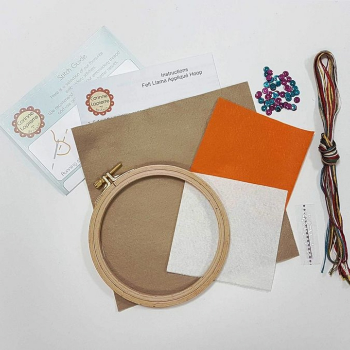 Kit Tambour Appliqué Lama - Corinne Lapierre - Rougier et Plé