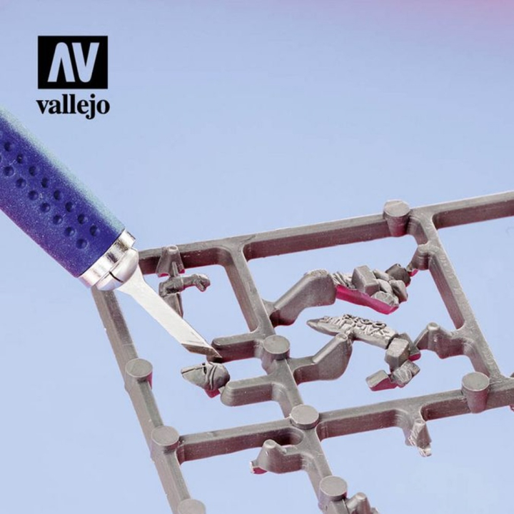 Cutter Deluxe pour modélisme N°1 - Vallejo - Rougier et Plé