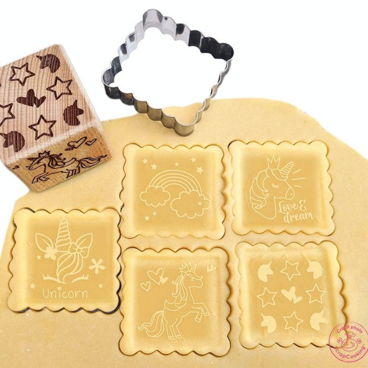 Tampon biscuit bois Licorne + découpoir - ScrapCooking - Rougier et Plé