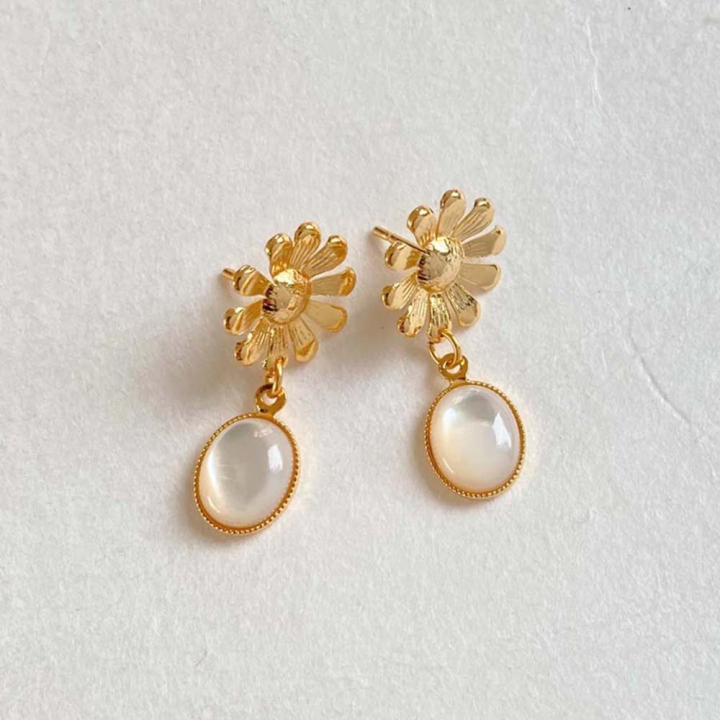 Clous d'oreilles Pâquerette ø 14 mm troué Doré à l'or fin 24K - 2 pcs - Perles Corner - Rougier et Plé