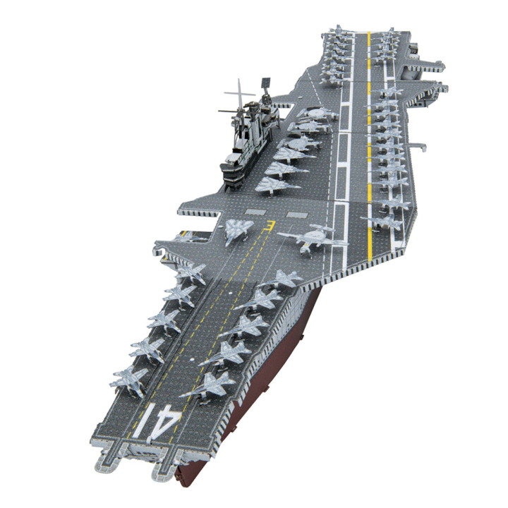 Maquette en métal USS Midway - Metal Earth - Rougier et Plé