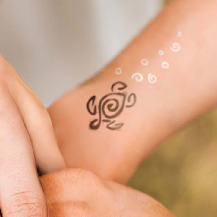 Petite pierre à tatouage Tortue - Ladot - Rougier et Plé
