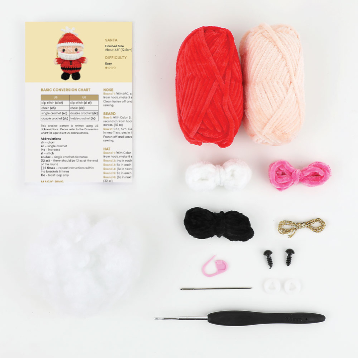 Kit crochet Amigurumi Père Noël - DMC - Rougier et Plé