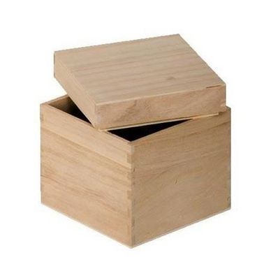 Boîte carrée en bois - 12 cm