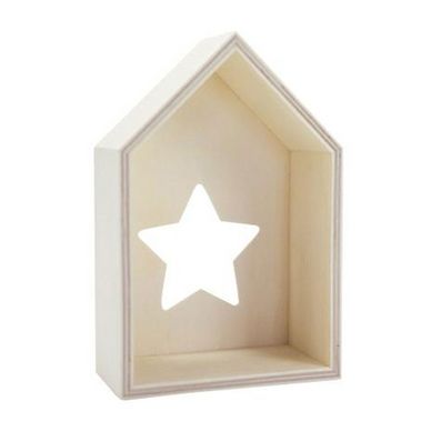 Maison en bois avec ouverture étoile